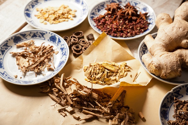 Các thảo dược Đông y lành tính, không gây tác dụng phụ cho người bệnh