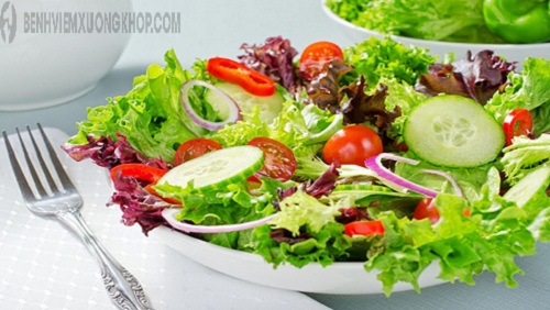 Salad dưa leo là món ăn tốt cho người bệnh gout