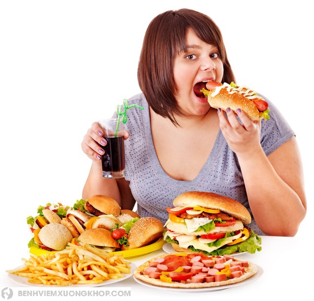Thừa cân cũng là nguyên nhân gây thoái hóa khớp gối ở người trẻ tuổi