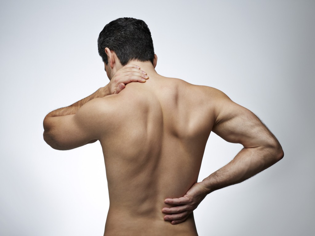 Nên chữa đau lưng bằng cách nào?