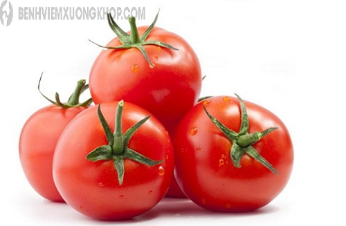 Cà chua chứa nhiều collagen giúp tăng dịch khớp hiệu quả