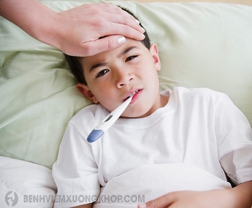 Dấu hiệu viêm khớp háng ở trẻ em
